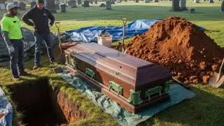 4 Creepiest True Exhumation Stories Told by Grave Diggers and Funeral Directors