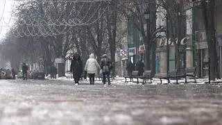 Десетки русенци си счупиха крайници по заледените улици в града