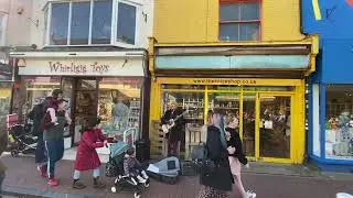 Always a Privilege to Watch! Singer /Songwriter Musician Tallumen busking in Brighton North Laines.