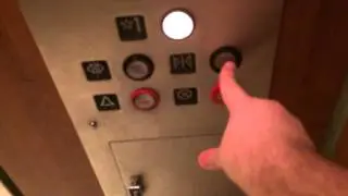 Montgomery Hydraulic Elevator - Von Maur, Oxmoor Center - Louisville, KY