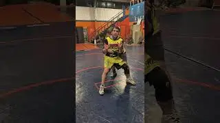 STAND UP | BOTTOM POSITION MAT CLASH ESSENTIALS