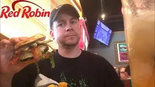 Jackson Reviews Red Robin Mad Love Burger