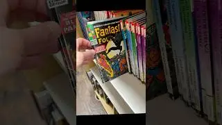 Marvel vs DC Compact Comics Showdown!