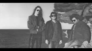 THE EASTERN DARK - STOMPIN' ALL OVER THE WORLD (LIVE)
