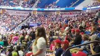 Warming Up the Crowd in the Trump Tulsa Rally (2020)