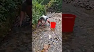 Techniques for fishing with bare hands