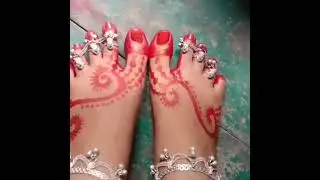 Her Wedding Alta Mehndi With Her Wedding Toerings And Anklets Review