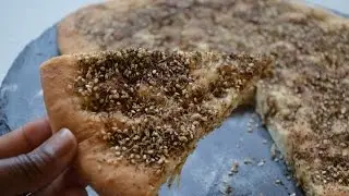 HOW TO PREPARE THE PERFECT ZA'ATAR FLATBREAD