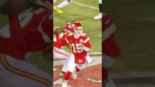 Patrick Mahomes with the COSTLY FUMBLE in a CRUCIAL PART of the Game 🤯 #shorts #nfl #viral #blowup