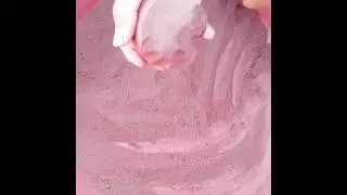Pure red sand dry crumbling #puresand #oddlysatisfying #satisfying #satisfyingvideo #dustyasmr