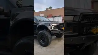 Raptor with Carbon Fiber #fordraptor #carbonfiber #Raptor #rutas #4x4 #offroad #prerunner