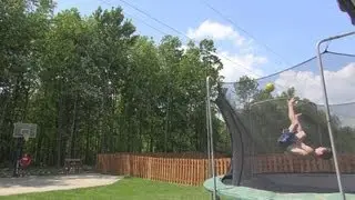 World's Best Trampoline Trickshot