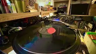 2 · Grandmaster Flash Girls Love The Way He Spins 12