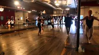 Ballet Class With Laura Quinn