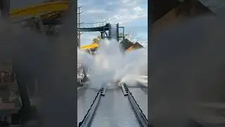 Splash Zone!! Best Family Ride In The Midwest.