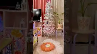 Gradient pink Christmas tree❕  #christmas #christmastree #homedecor #pink #cozy