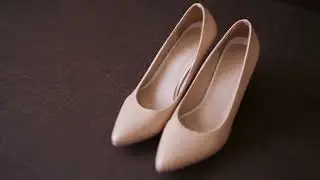 Sandpaper Slip Shoe Hack: Easy Trick to Stop Slipping on Shoes 2024&rdquo;