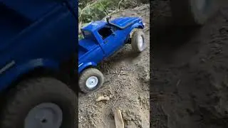 Mobil offroad 4x4 #shortvideo #mobiloffroad #mobilrc #4x4 @mobilgoo