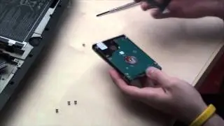 How to install SSD on your Alienware M14x R1