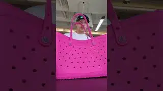 Crocs tote bag is HUGE 😍 #crocs #totebags #totebag #tiktokshoprestock #tiktokshopmothersday