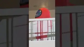 Наконец-то я поймал парня из &laquo;Среди нас&raquo;...