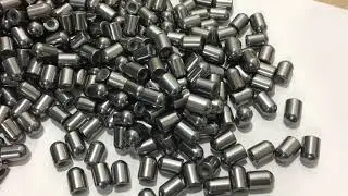 Tungsten carbide buttons