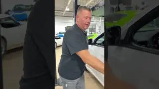 Как вы думаете, Chrysler допустил ошибку?? #автосалон #продажаавтомобилей #продавецавтомобилей #к...