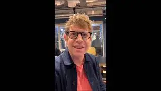 Josh Widdicombe joins TikTok - via Rob Beckett's Instagram stories! (October 10th 2022)
