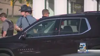 Woman Gives Lottery Winnings to Officer