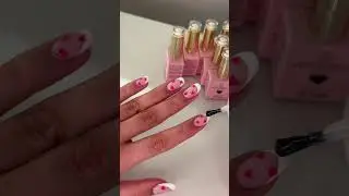 LOTS OF LOVE | Get Valentines Day ready with these nails by @allnailss._ | Glitterbels #shorts