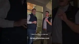 Real law or fake law&hellip;horses again?!?! #law #duet #funny #bar #handsomegentleman #horse