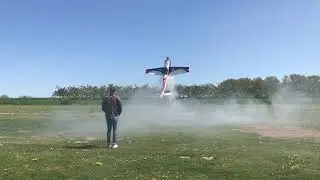 Dennis Gutowsky whit AJ Laser 105&ldquo; whit smoke