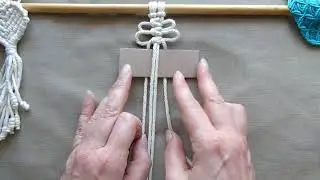 Square knot Picot/ Lark's head knot Picot Tutorial