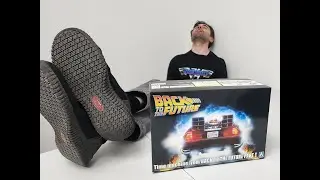 David does a Review and Unboxing Aoshima DeLorean Time Machine from Back To The Future Part I