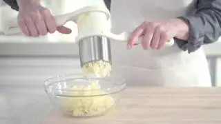 Joseph Joseph Helix Potato Ricer