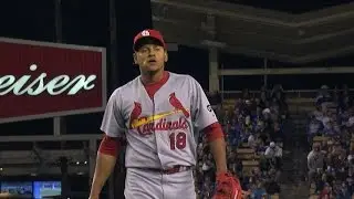 STL@LAD: Martinez strikes out 11, picks up 6th win