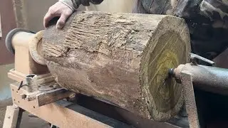 Amazing Woodturning Creative - Special Manual Wood Planing Skills Of Carpenter On Wood Lathe