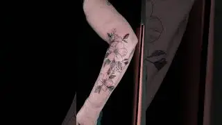 Blumen Tattoo #deutschland #tattoo #floraltattoo