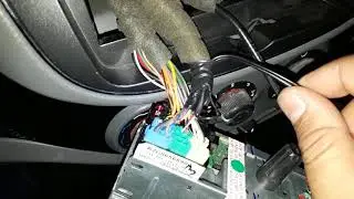 Como adaptar cabo auxiliar no Palio Sporting 2013