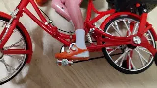 ERLEON TV is live bike from Paris France sreencast live