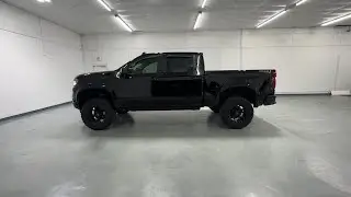 2025 Chevrolet Silverado RST Z92 Crew Cab ALC 6 Lift Truck Columbia, Brentwood, Nashville, Hunt...