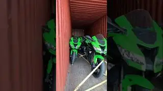 new bike nikali container mein se 😱 #trending #dailyvlog #streetfood #vairalshort #dailyvlog