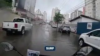 Surf no asfalto #automobile  #uberxl #floripa #motobrasil #viral #motovlog #motoboy #enchente #uber 