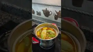 طيبت كسكسي فالعشا عبالكم بلي كنت سخفانة عليه خلااه ما بردتش حتى طيبتو😍