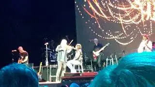15 settembre 2019 Arena di Verona: David Garrett invita un'ammiratrice sul palco!