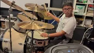 Drum beats (Charlie Big Potato)