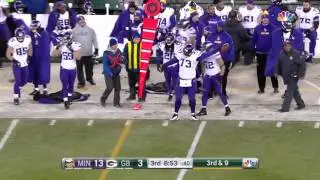 Vikings DT Sharrif Floyd Pretends He's a Packers Wide Receiver | Vikings vs. Packers | NFL