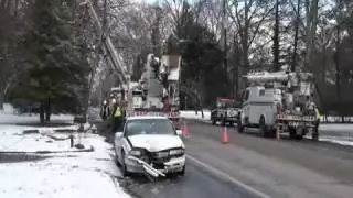 One-car crash closes Rt. 23 in Lancaster County