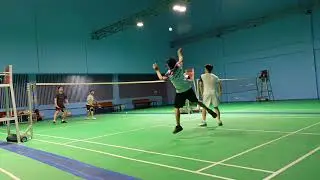 Mabar Selasa Malam di Gor 150, terjadi rally panjaaang di menit 3:16:xx dengan 85 kali sentuhan kok