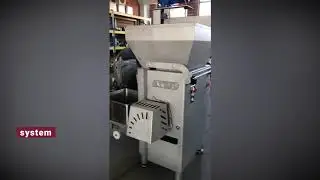 Lakidis MG130L automatische premix vleesmolen met lift / hachoir automatique premix avec ascenseur